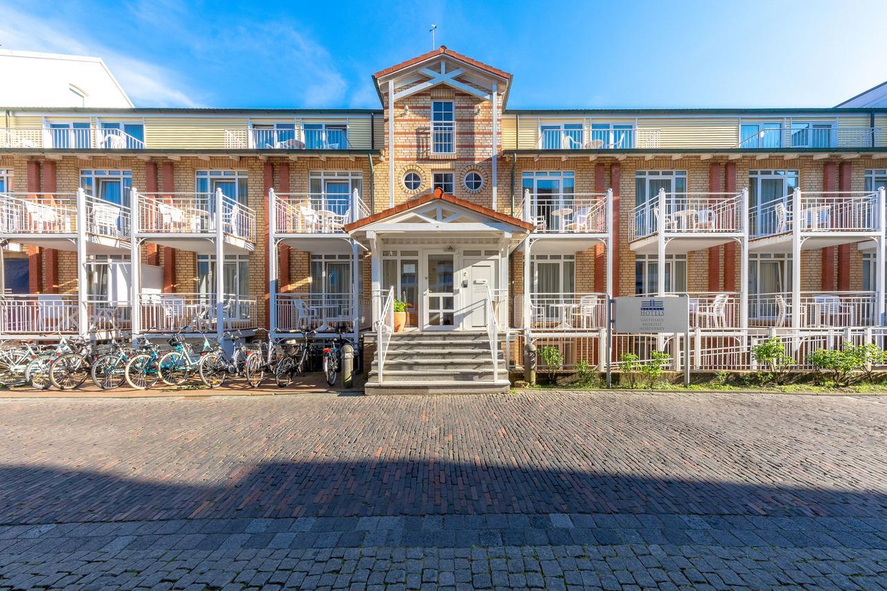 Michels Gaestehaus Meerzeit Нордерней Экстерьер фото
